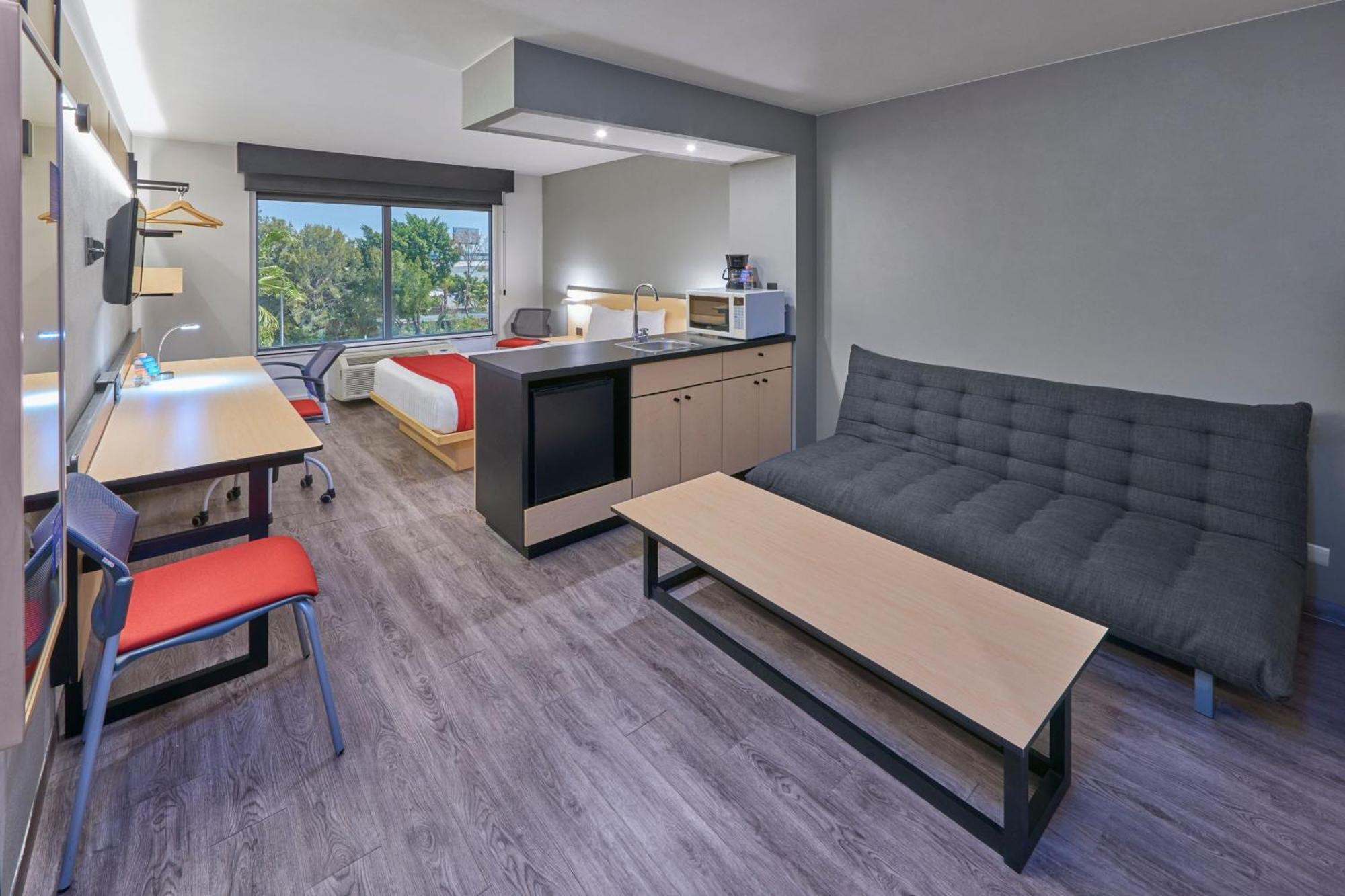 City Express By Marriott Irapuato Exterior foto